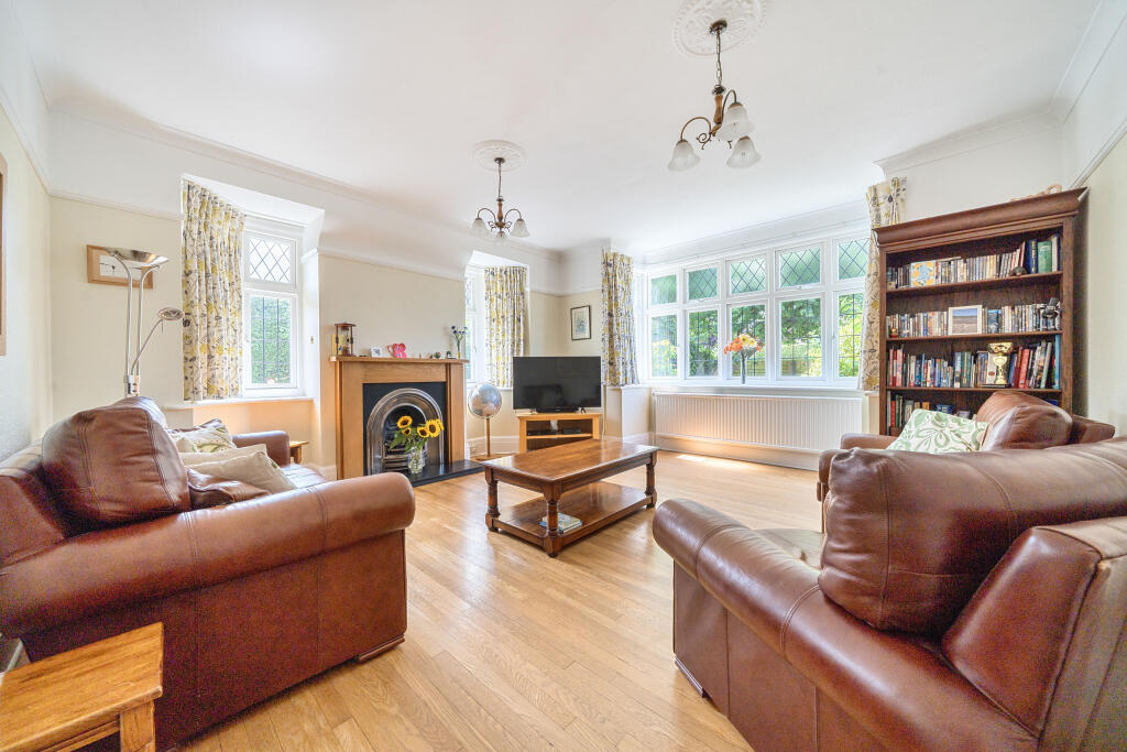 House in Bristol, Golden Hill, Henleaze - View 4