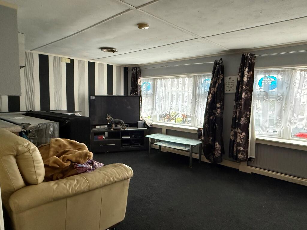 Main image of property: Dunton Mobile Home Park, Dunton, Brentwood