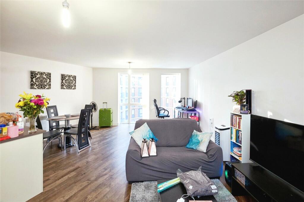 Apartment in Birmingham, Chinese Quarter, Digbeth - View 4