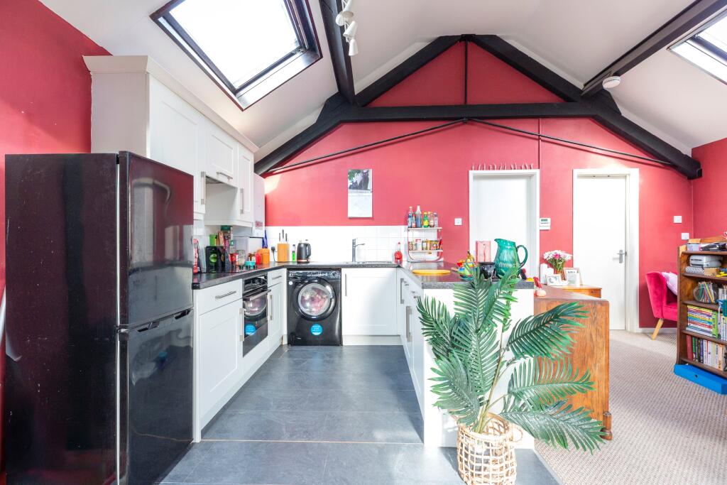 Additional image 2 of The Flat, The Coach House, Yeovil