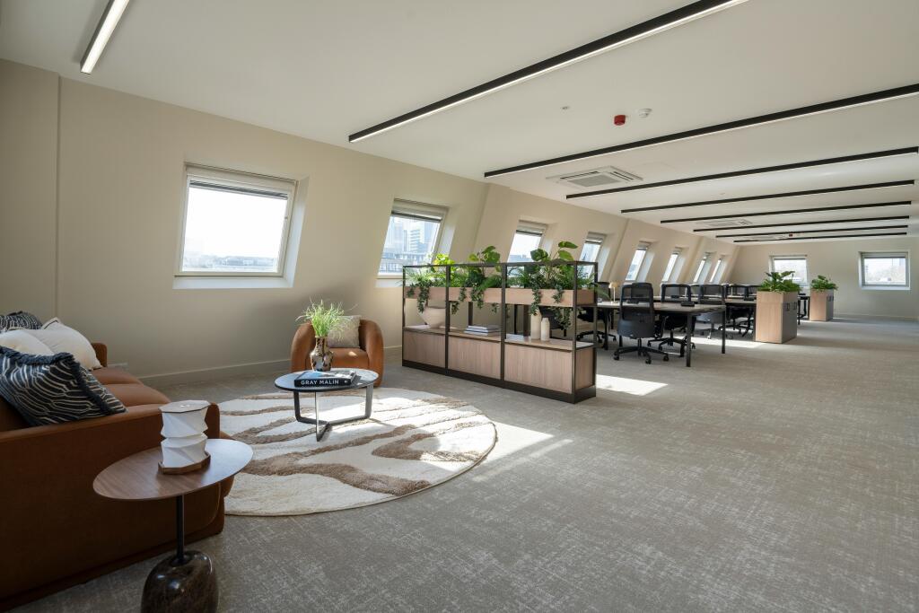 5th Floor