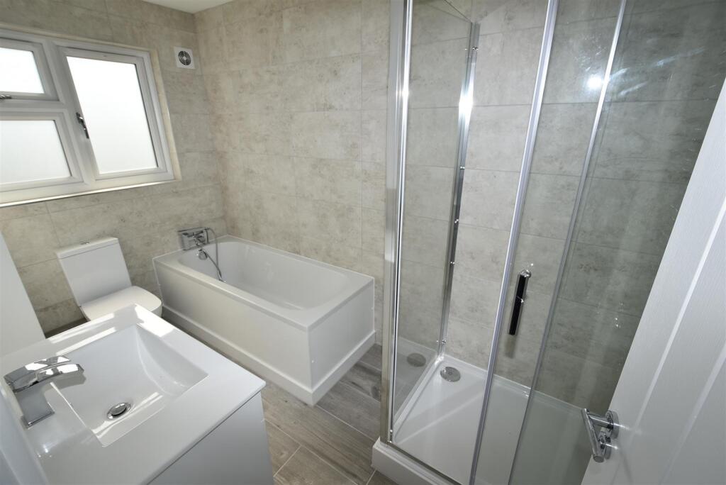 Elm Road, Canvey Island photo 4