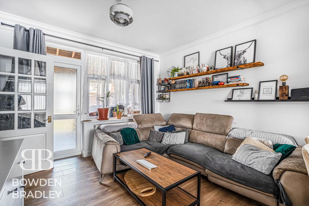 House in London, Higham Hill, Walthamstow - View 2