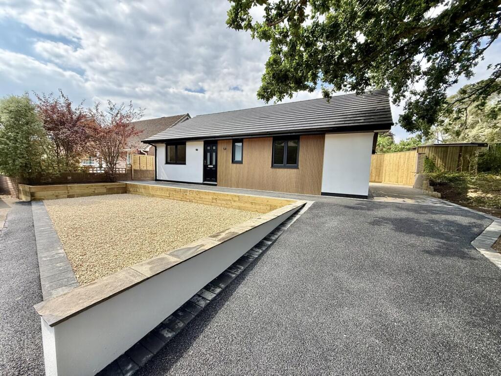 Main image of property: Smugglers Lane North, Highcliffe on Sea