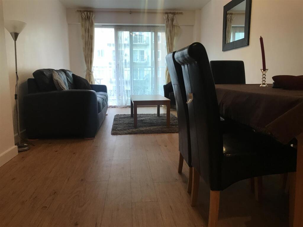 Apartment in London - View 4