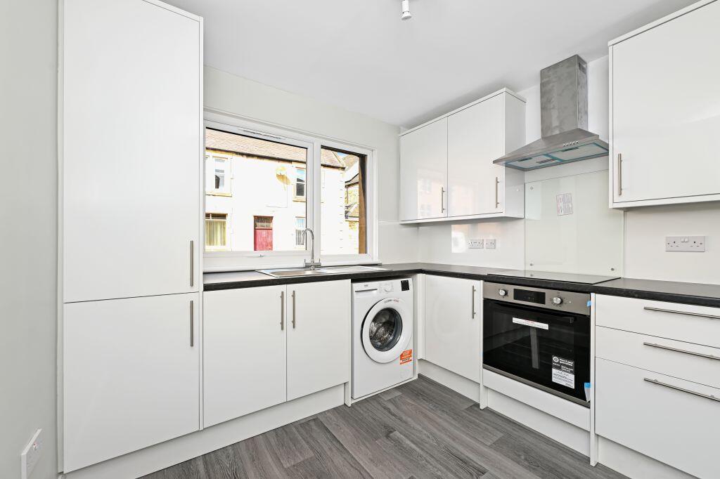 Apartment in Edinburgh, Midlothian - View 5