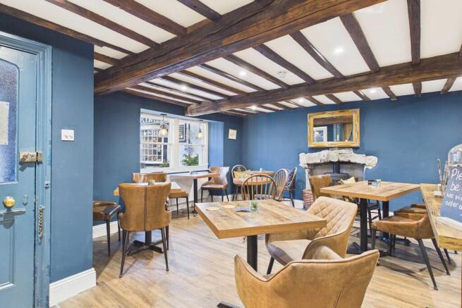 Cafe - Room 1
