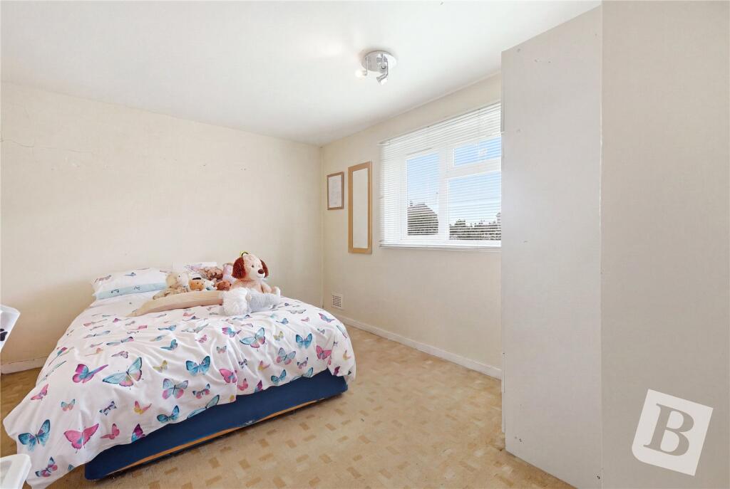 Apartment in Chelmsford, Great Baddow - View 4