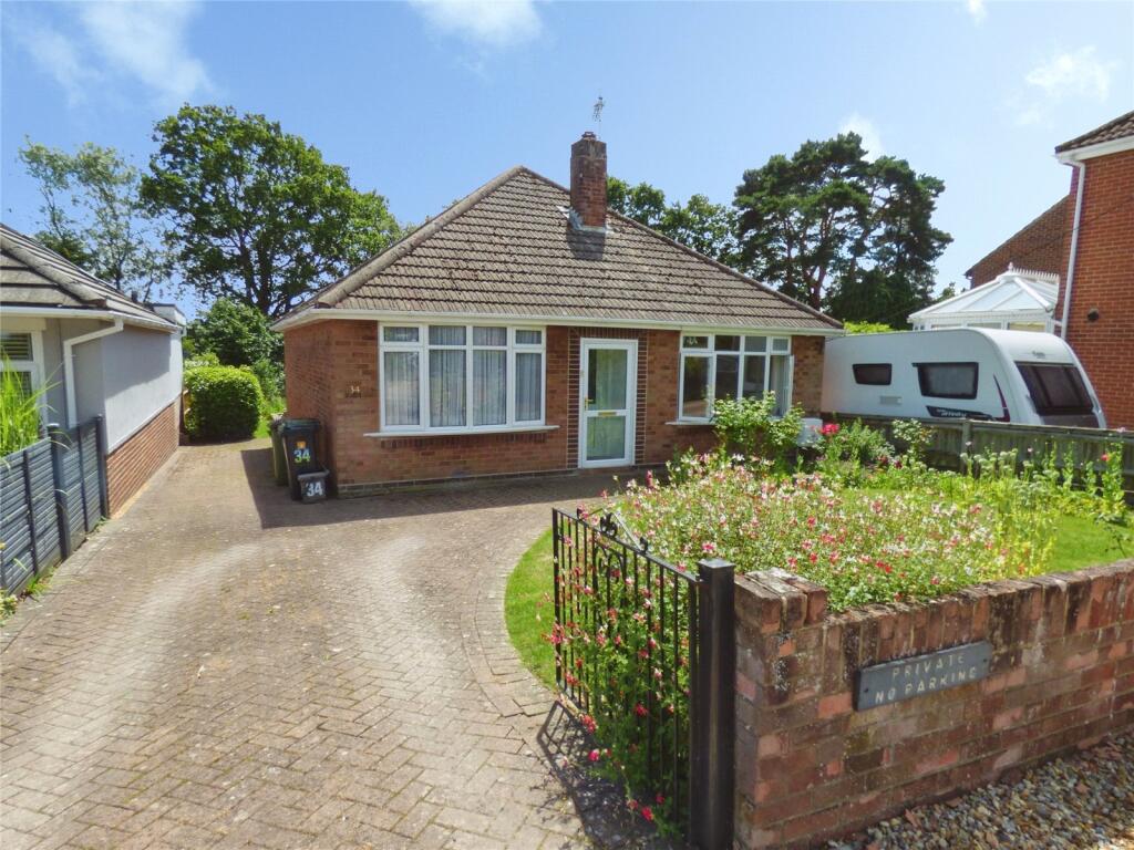 Main image of property: Lower Northam Road, Hedge End, Southampton
