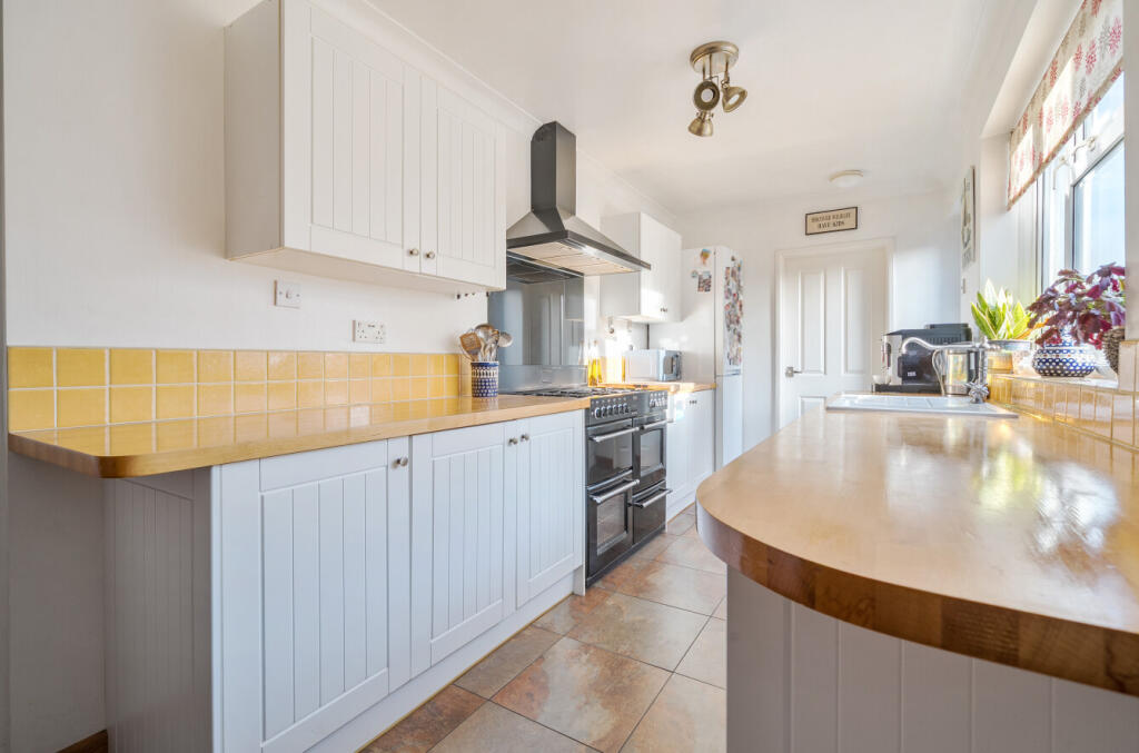 Frater Lane, Gosport, Hampshire, PO12 photo 3