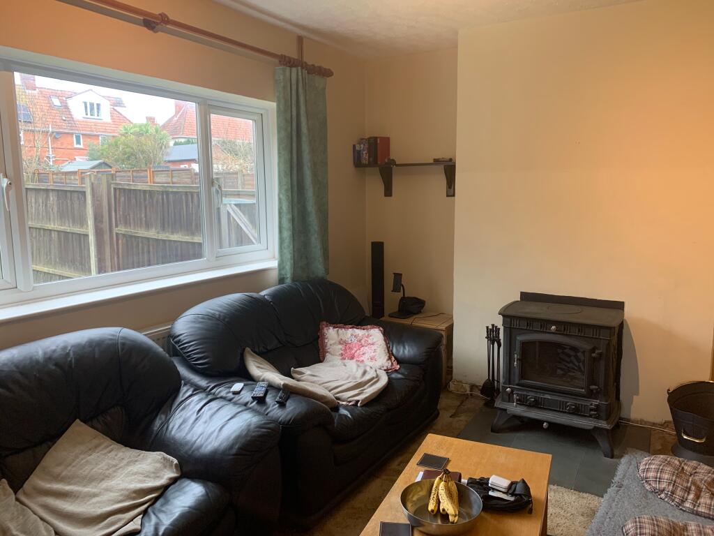 1 Westfield Grove, Yeovil, Somerset, BA21 photo 4