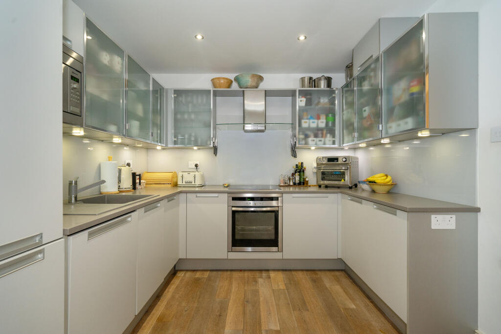 Gordon Road, Ealing, W5 photo 4