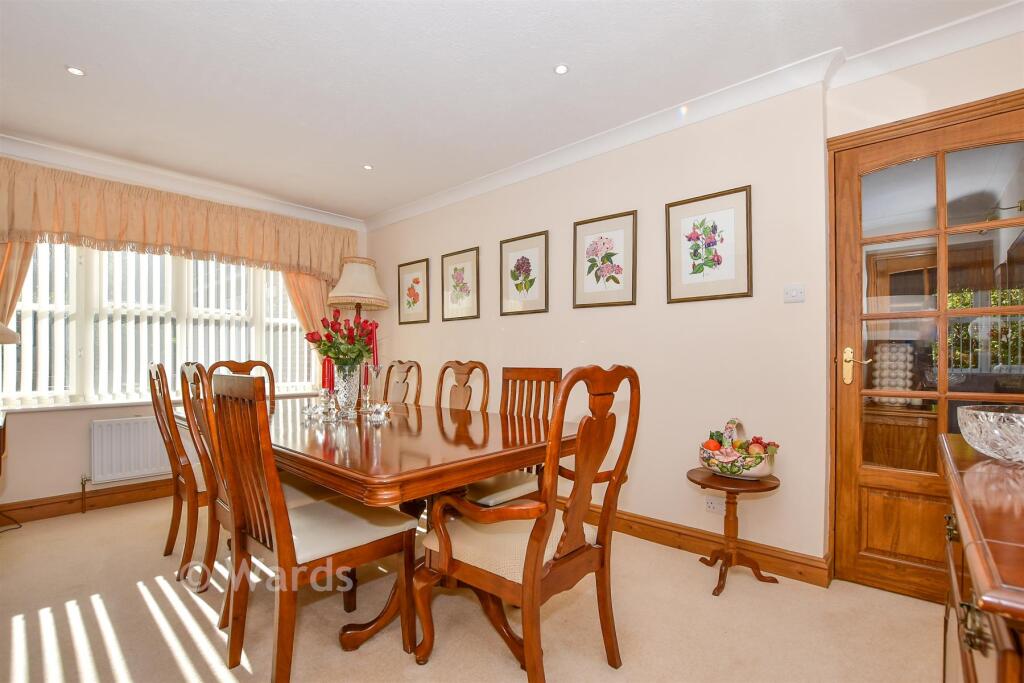 House in Maidstone, East Farleigh - View 4