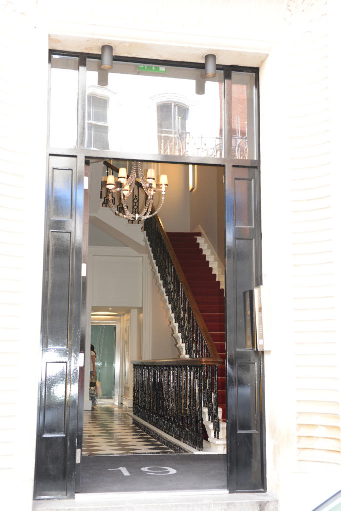 Main image of property: Bedford Street,London,WC2E