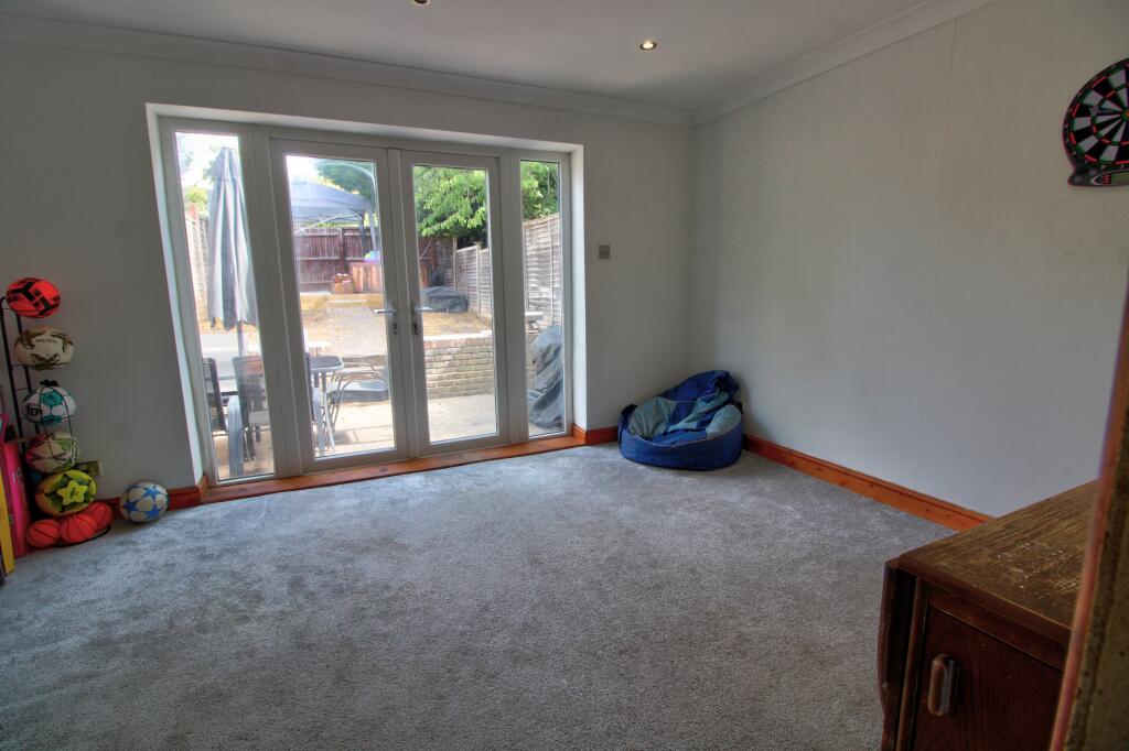 House in Reading - View 3