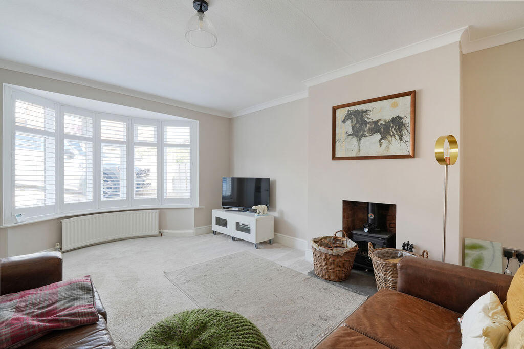 House in North East Derbyshire, Wingerworth - View 3