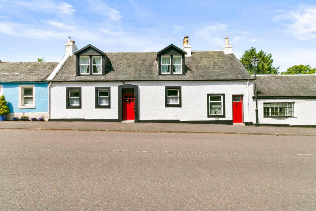 Main image of property: Polnoon Street, Eaglesham, G76