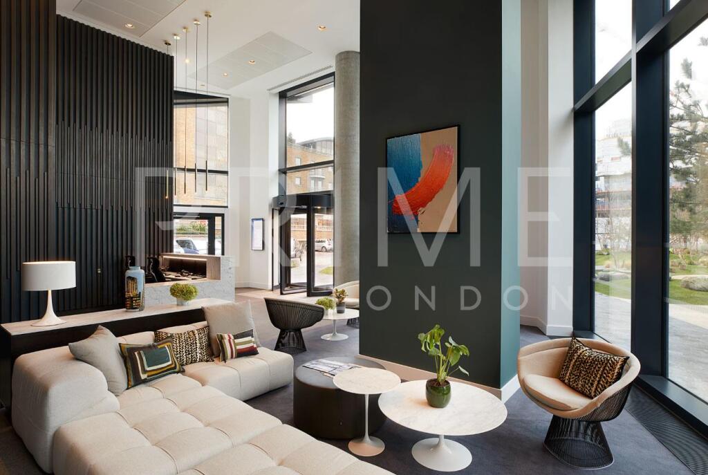 Apartment in London - More