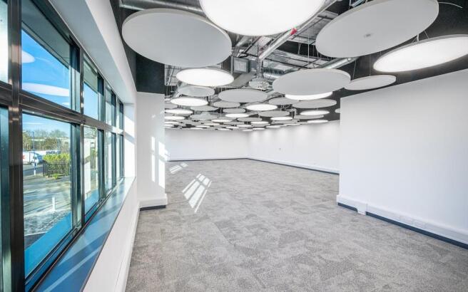 UNIT 1B WATCHMOOR POINT CAMBERLEY_037.jpg