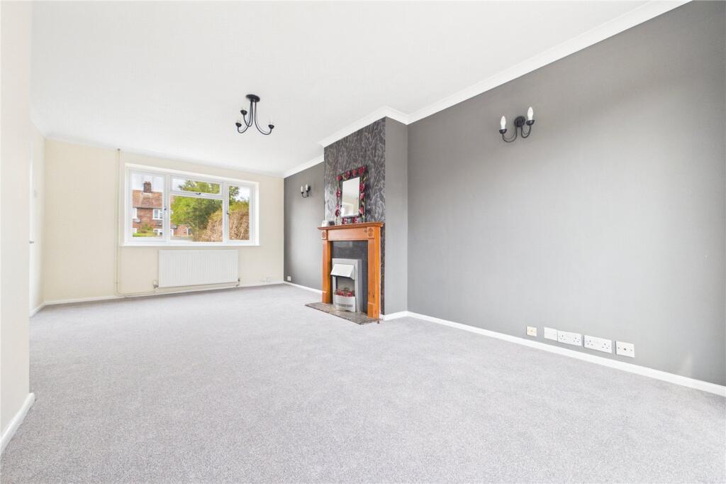 House in Reading, Dee Park - View 4