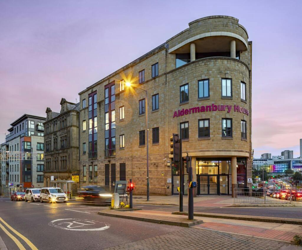 Aldermanbur House 2.jpg