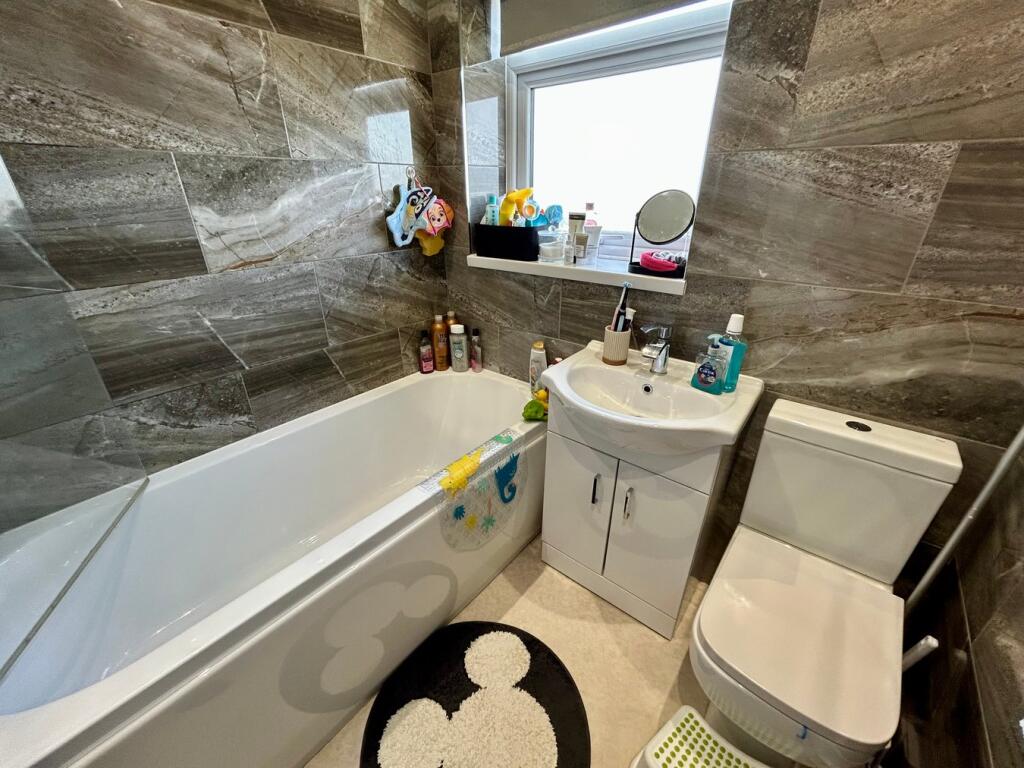 Additional image 7 of Cherry Tree Rise, Long Lee, Keighley, BD21