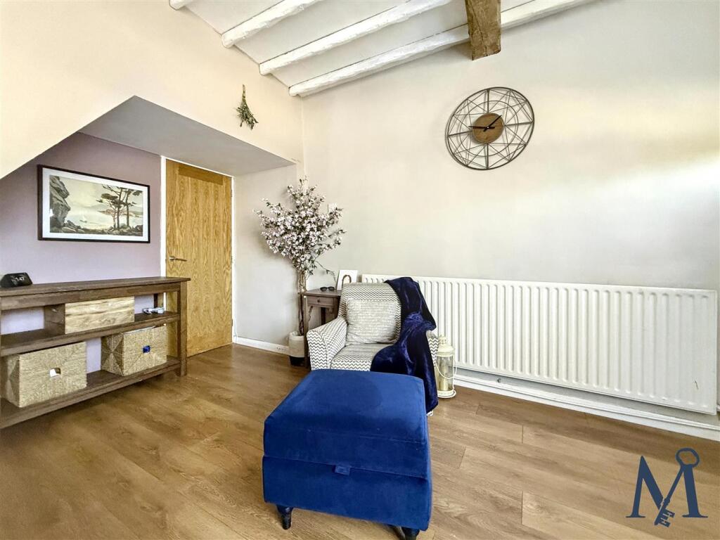 House in North West Leicestershire, Whitwick - View 5