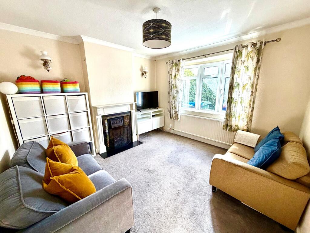House in Kingston upon Thames - View 2