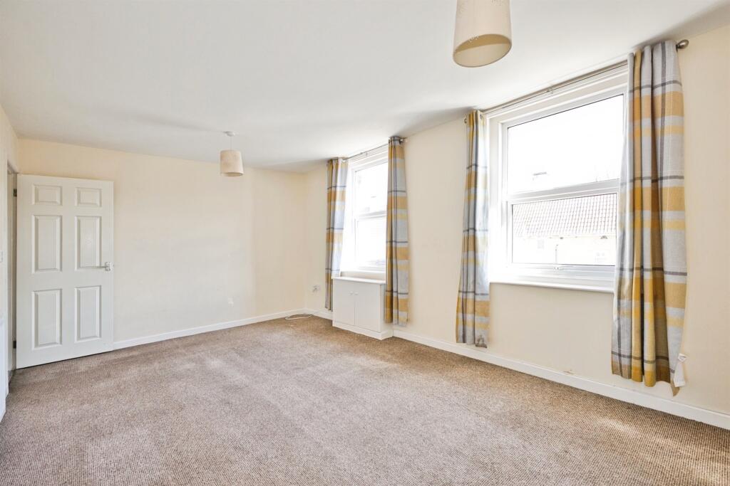 Additional image 6 of Grass Royal, Yeovil