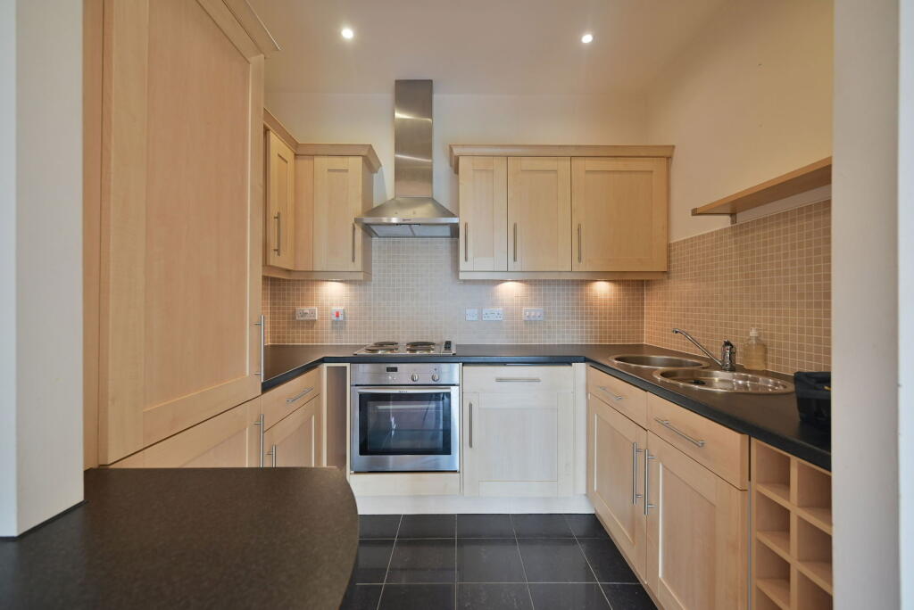College Court, Steven Way, Ripon, HG4 2TJ photo 3