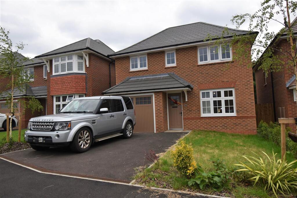 Main image of property: Parr Bridge Pastures, Tyldesley, M29