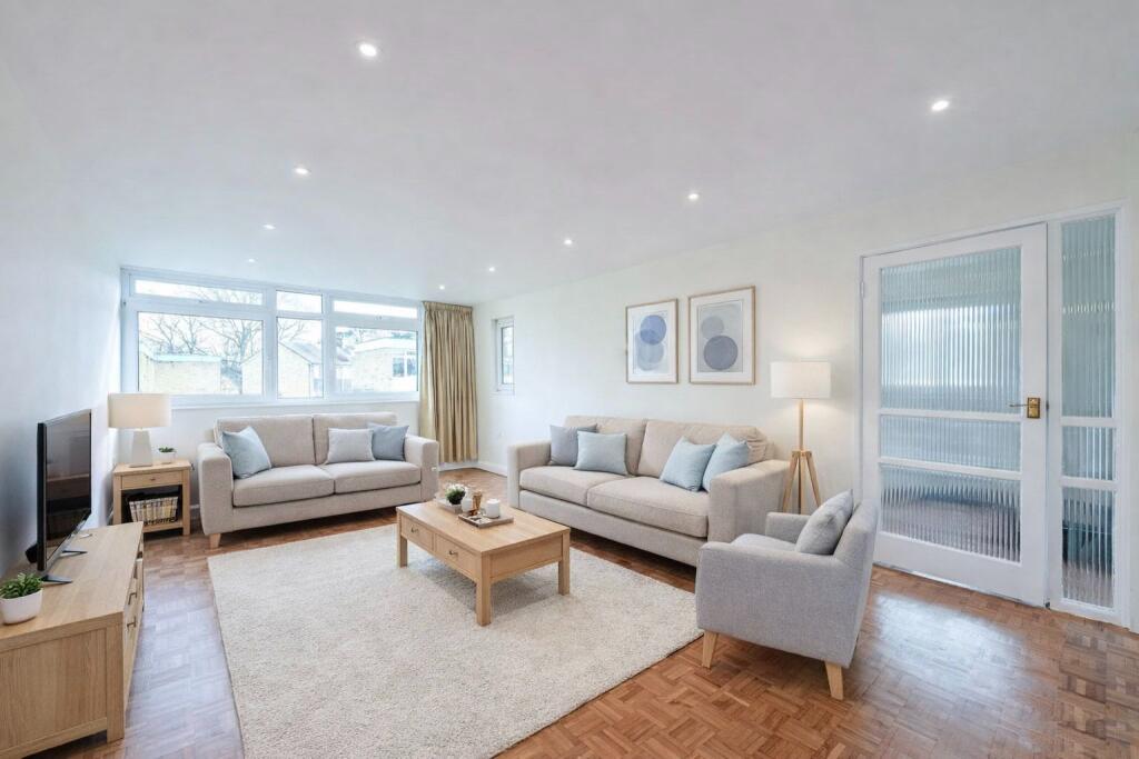 Main image of property: Chobham Road, Woking, GU21