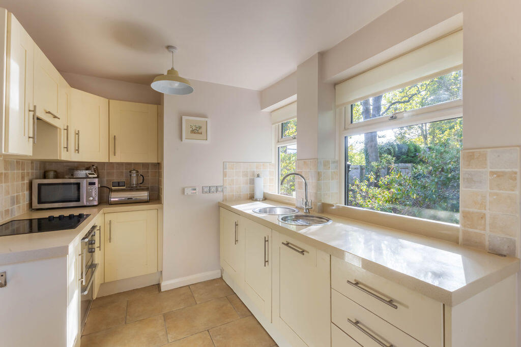 House in Newcastle upon Tyne, Tyne and Wear - View 5