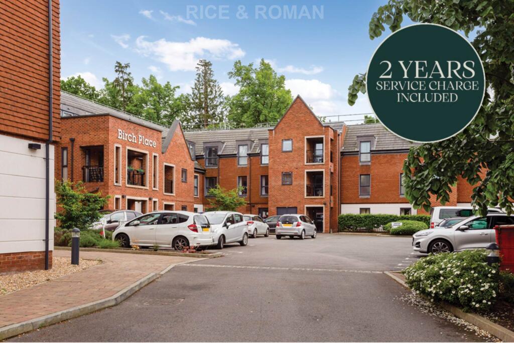 Birch Place, Crowthorne, Crowthorne