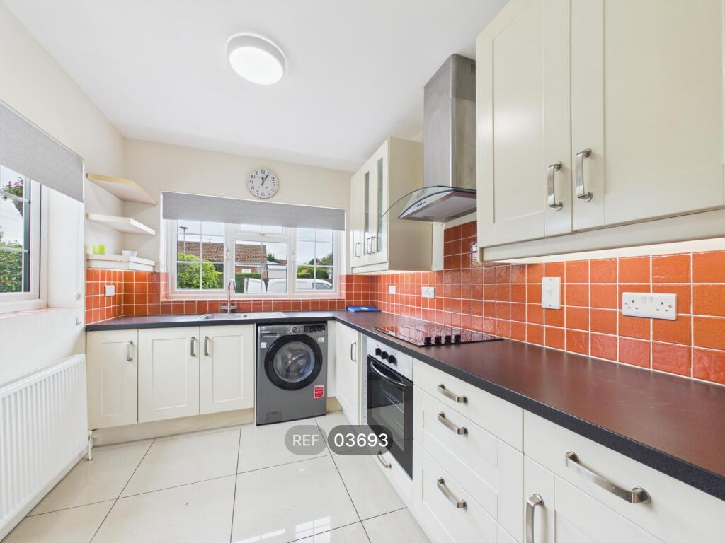 House in Nottingham - View 4
