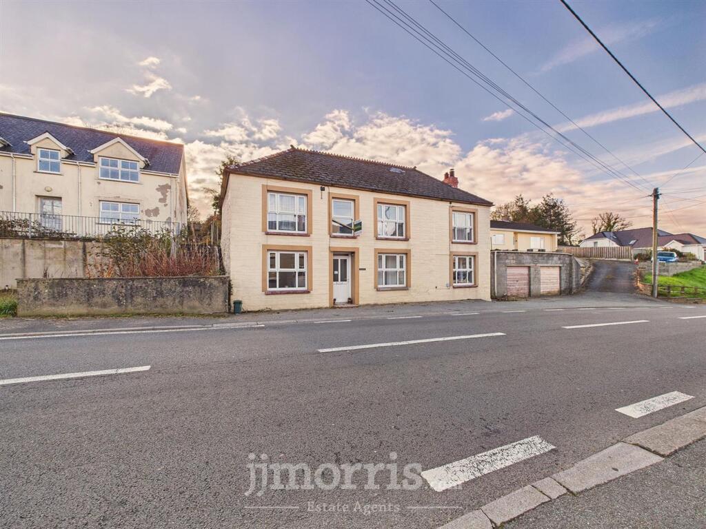 Main image of property: Eglwyswrw, Crymych, SA41