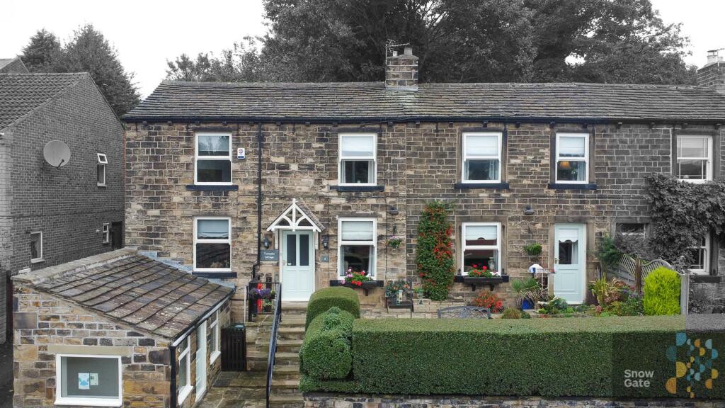 3-bed house on Turnpike Cottage, Stocks Bank Road, Mirfield, £250,000