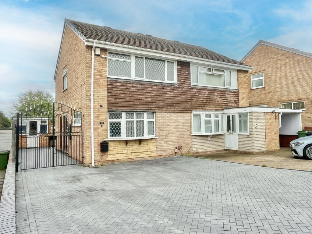 Main image of property: Lewthorn Rise, Goldthorn Park, WV4