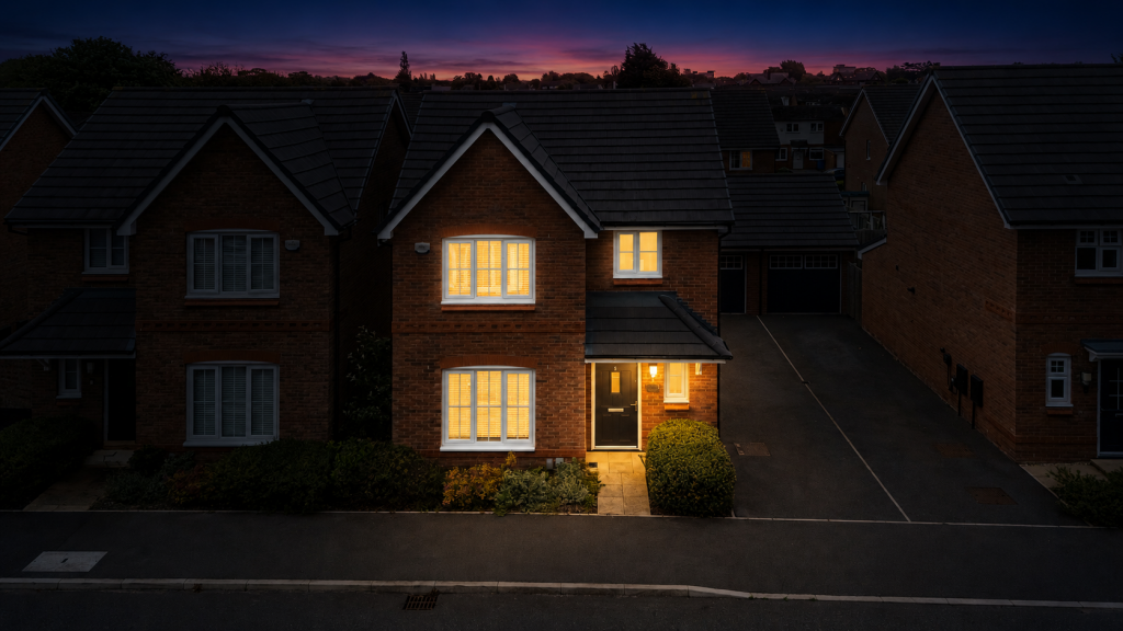 House in Knowsley, Liverpool City Region - View 6