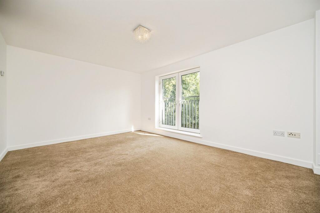 Apartment in Birmingham - View 3