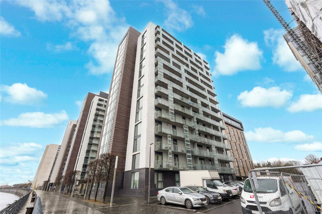 Main image of property: Castlebank Place, Glasgow Harbour, Glasgow, G11