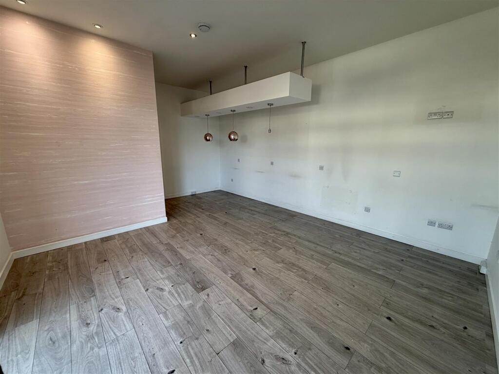 Main image of property: WHITE ROSE RETAIL CENTRE, DONCASTER