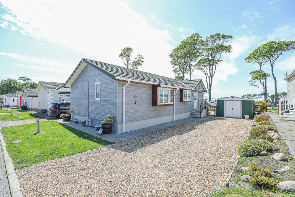 Main image of property: 20 Seaview Avenue, Seaton Estate, Arbroath, DD11 5FN