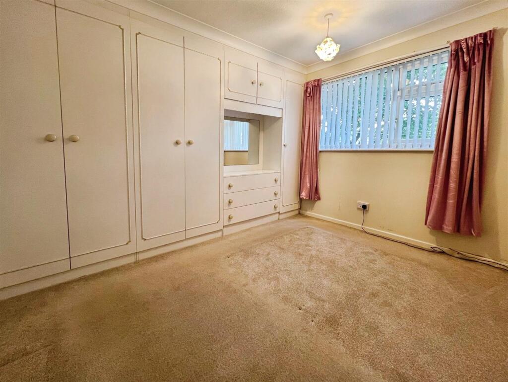 Apartment in Bradford, Bank Top, Eccleshill - View 4