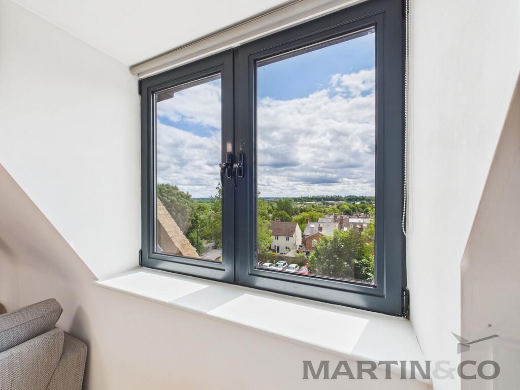 Edinburgh House, London Road, St Albans photo 3