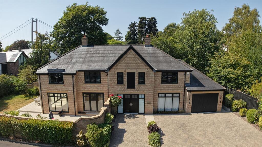 Main image of property: Parklands Mews, Hessle