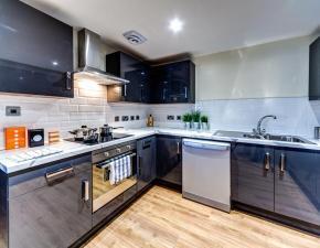House in Leeds, West Yorkshire - View 5