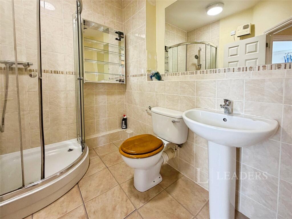 Apartment in Chelmsford - View 5