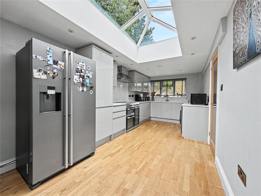 House in Rochester - View 4