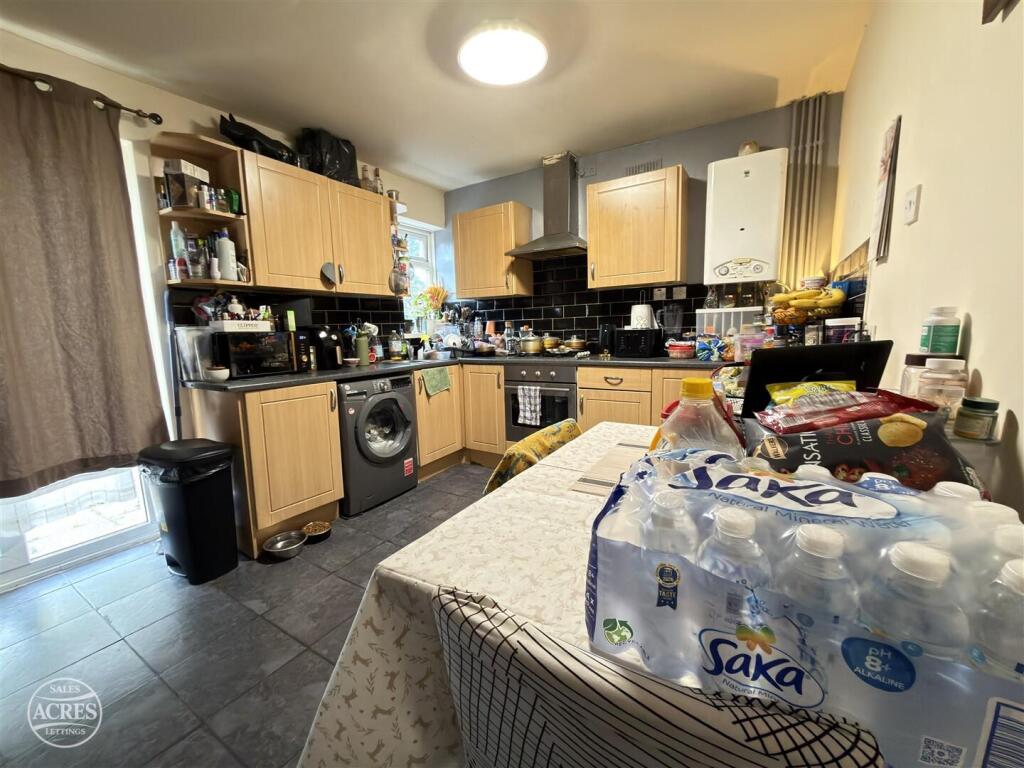 Aldridge Road, Great Barr, Birmingham photo 5